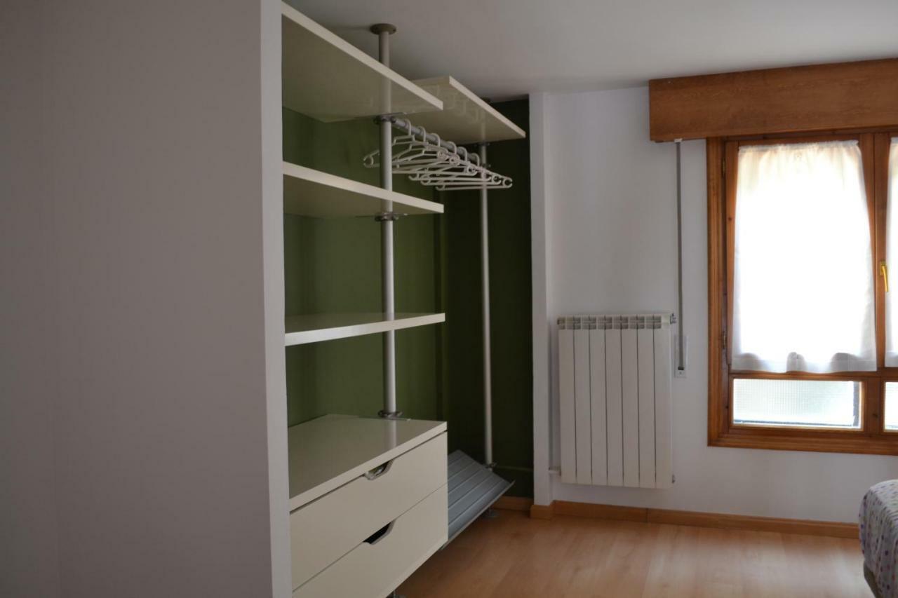 Apartamento Puerta Del Pirineo Sabiñánigo Exterior foto
